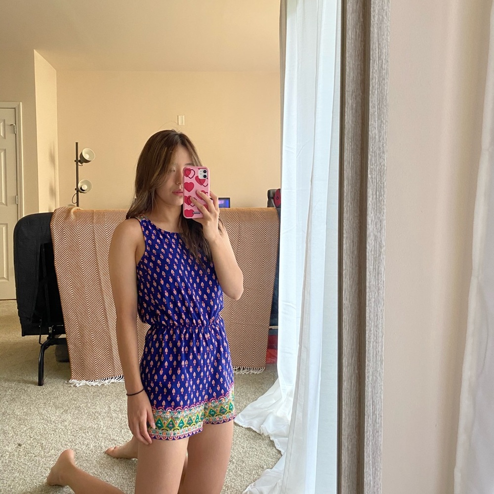 Charlotte russe Cute Romper